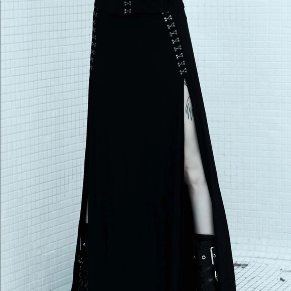 very long skirt